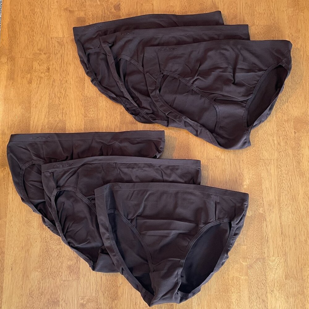 NWOT 6-pack Ambrielle Size 7/Large brown seamless brief underwear